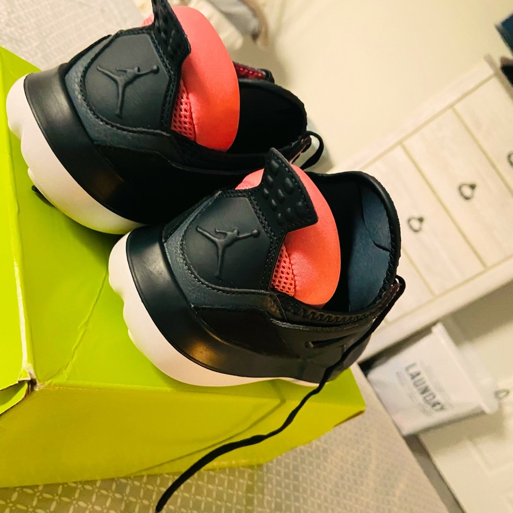 Black Jordan’s sneakers